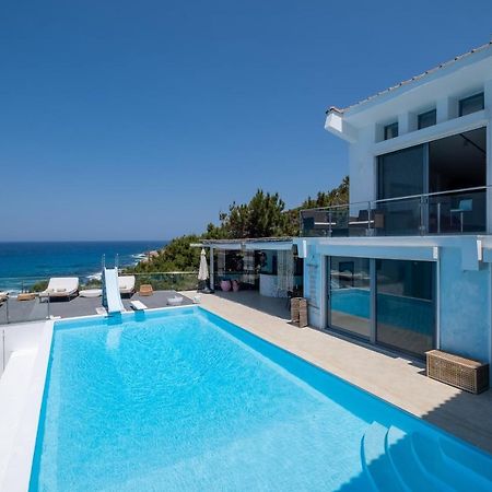 Icarus Luxury Beachfront Villa Gialiskari (Icaria) Exterior foto
