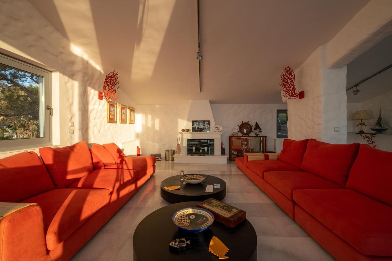 Icarus Luxury Beachfront Villa Gialiskari (Icaria) Exterior foto
