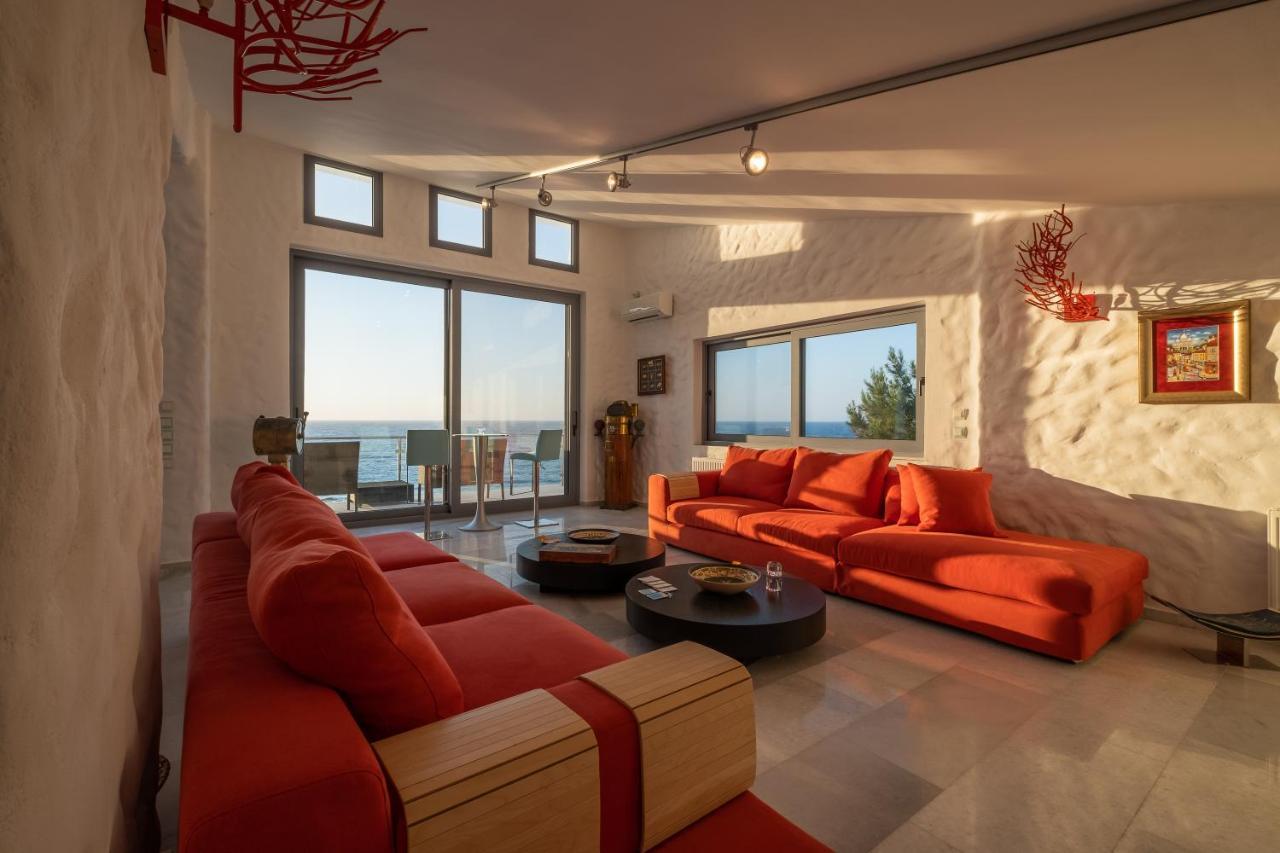 Icarus Luxury Beachfront Villa Gialiskari (Icaria) Exterior foto